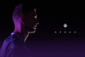 官方:佛罗伦萨免签39岁波黑前锋哲科,双方签下1+1合同