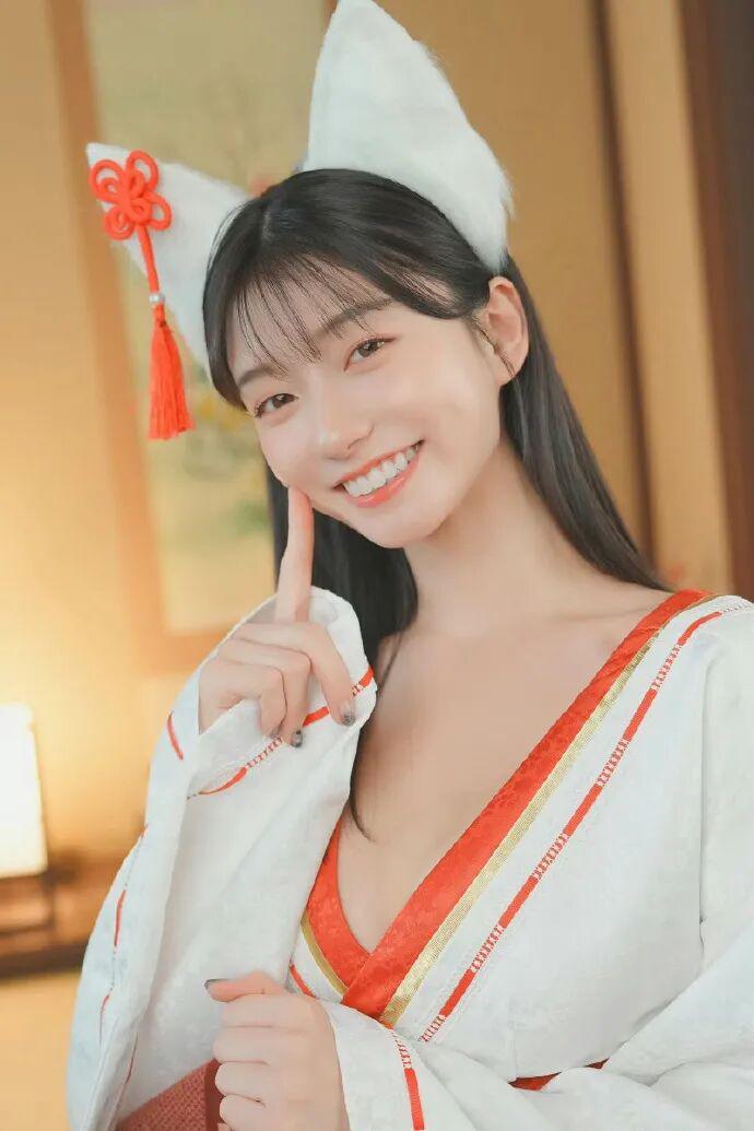 反恐精英-环神的“天狐女”,真是一绝!